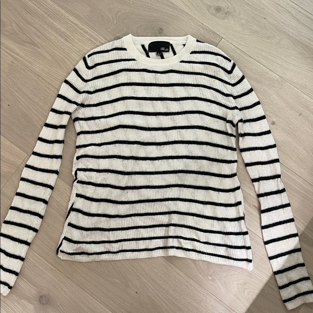 Bundle sweaters - Picture 8 of 9